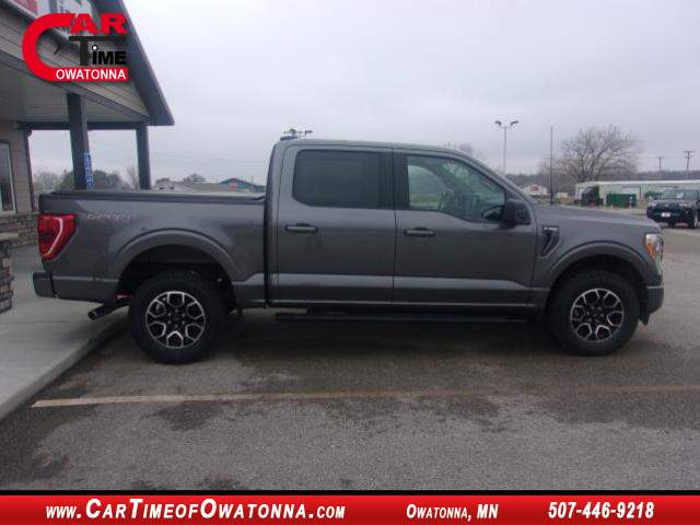 2022 Ford F-150 XLT's photo