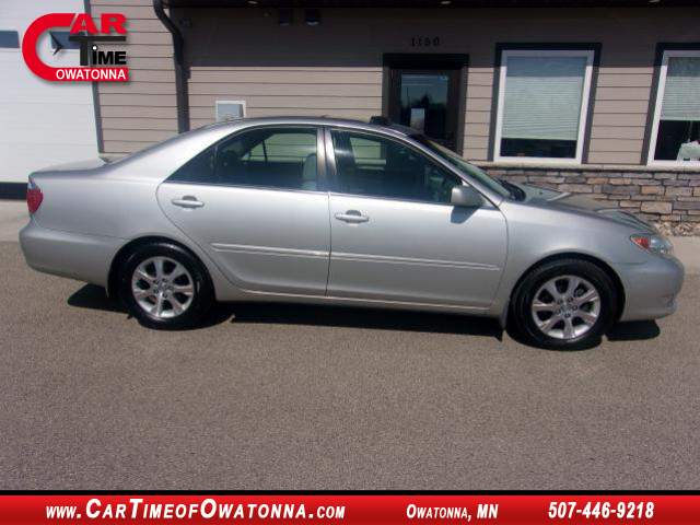 2005 Toyota Camry XLE