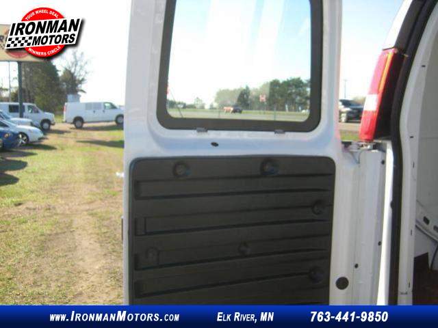 Title #www.dealerpacim.net/vehicle_images/mnironman/0019493/00150_2016-chevrolet-express-2500-extended-19493.jpg