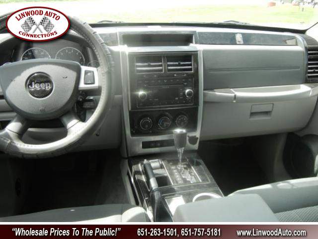 Title #www.dealerpacim.net/vehicle_images/mnlinwood/0024630/00130_2008-jeep-liberty-24630.jpg